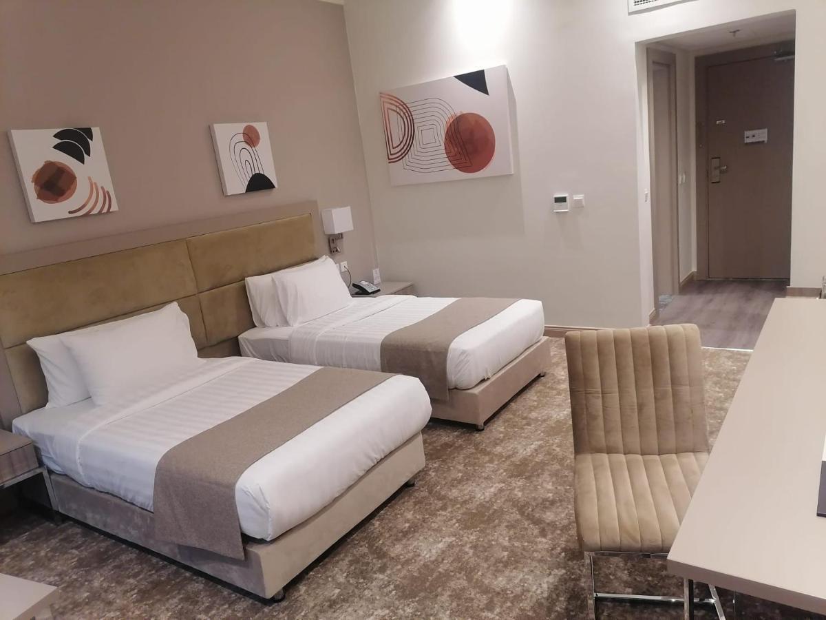 Gloria Hotel & Suites Doha Exterior foto
