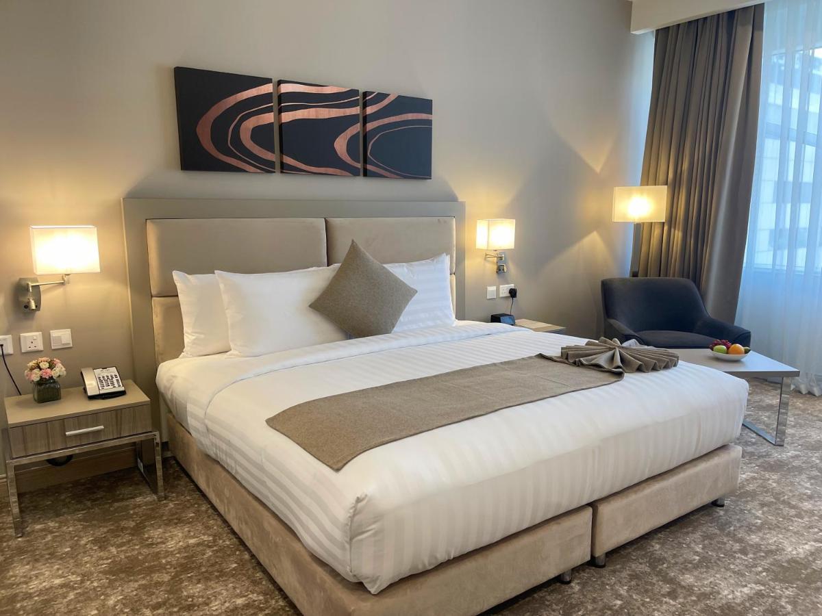 Gloria Hotel & Suites Doha Exterior foto
